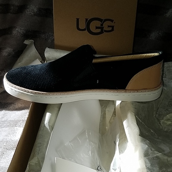 Ugg for women size 11 - Picture 1 of 7